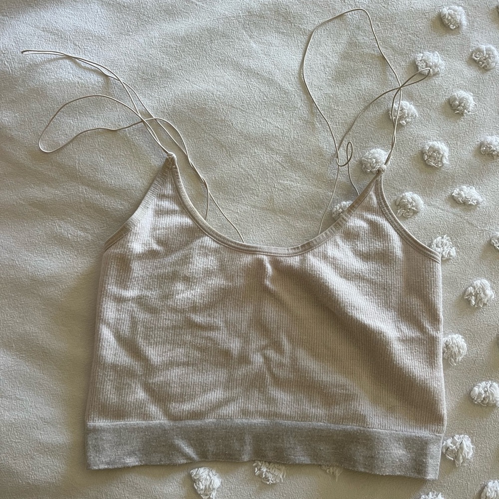 Urban Outfitters Out from Under cream tank top size m
